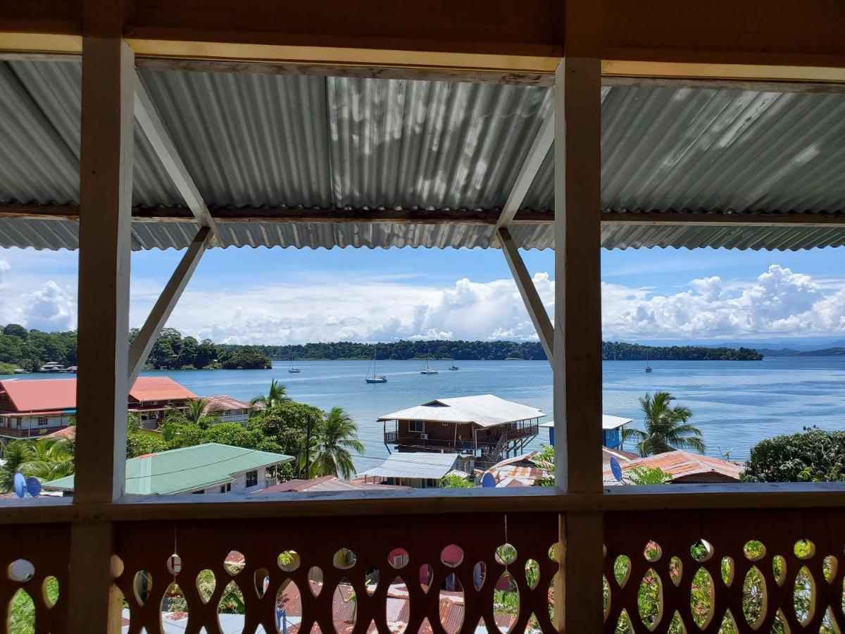 Bastimentos Hill Guest House Bocas Town Kültér fotó